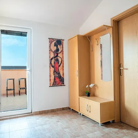 The Orange House * Izola