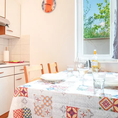 Apartment The Orange House