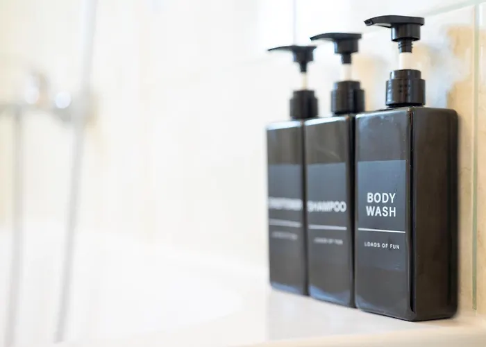 아파트 The Orange House